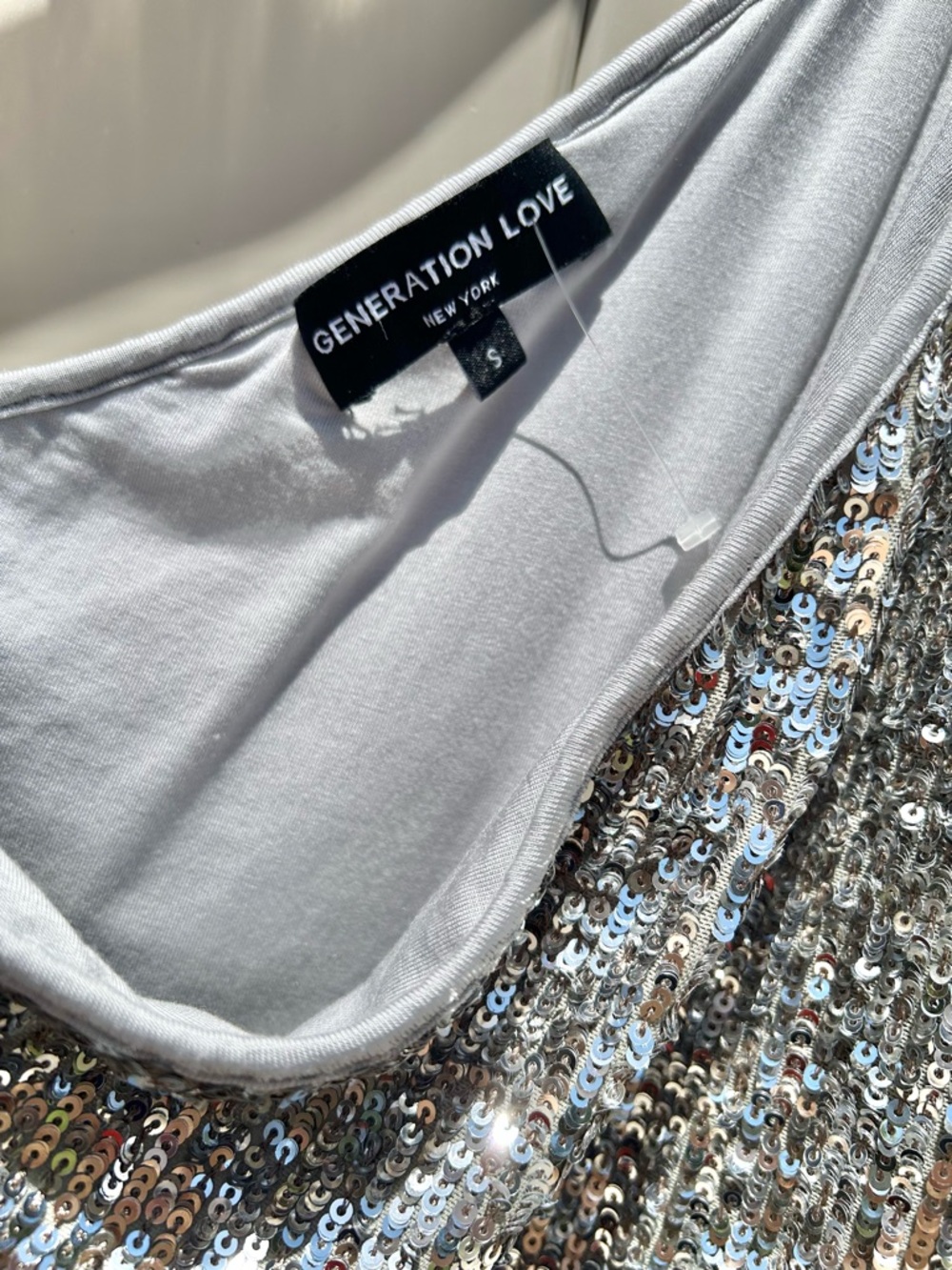 NWT GENERATION LOVE Tina Silver Sequin One Shoulder Vegas Party Top Size S $198 - Picture 3 of 7